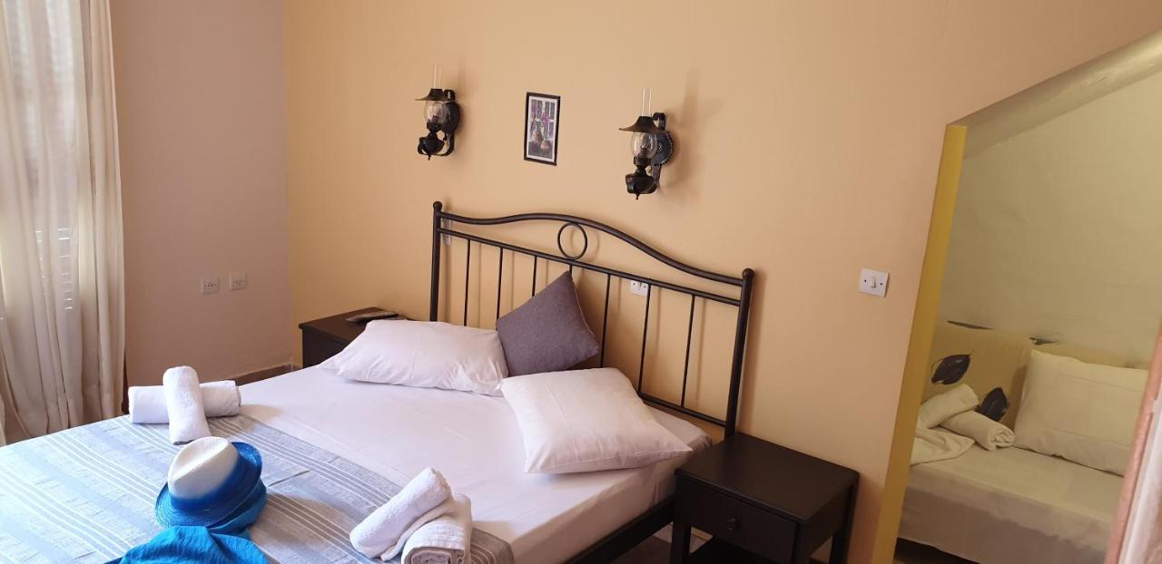 Ilios Apartments Poros Town Екстериор снимка