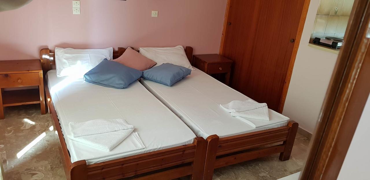 Ilios Apartments Poros Town Екстериор снимка